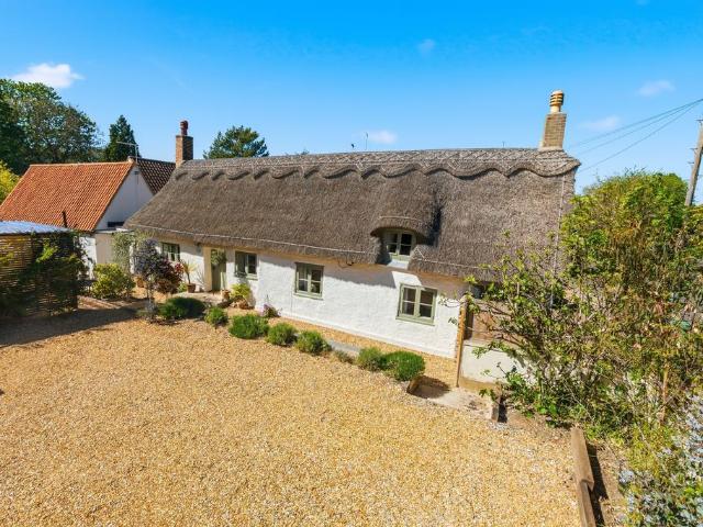 House for sale in Ortongate Centre, Peterborough