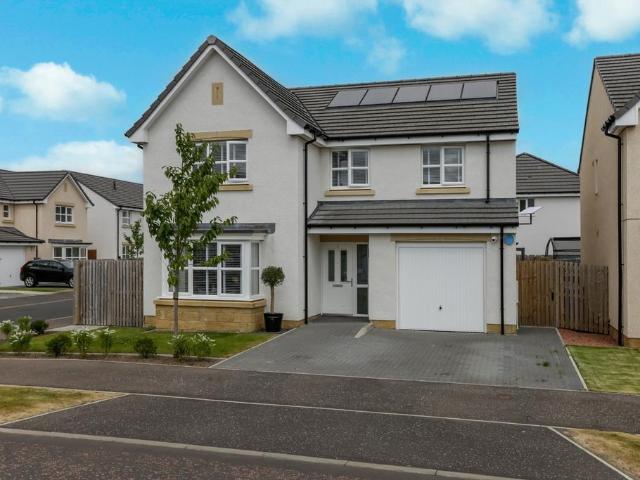 House for sale in Dykebar, Glenburn