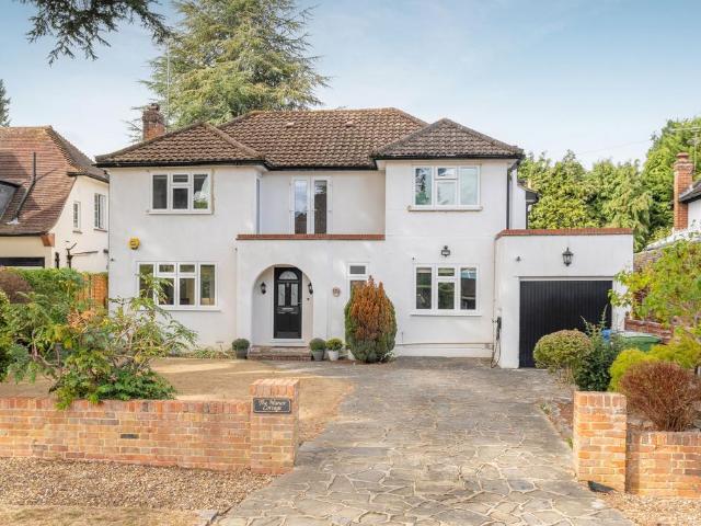 House for sale in Shrubs Hill, Sunningdale