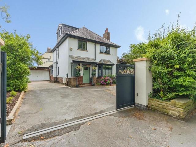 House for sale in Dale Brow, Prestbury