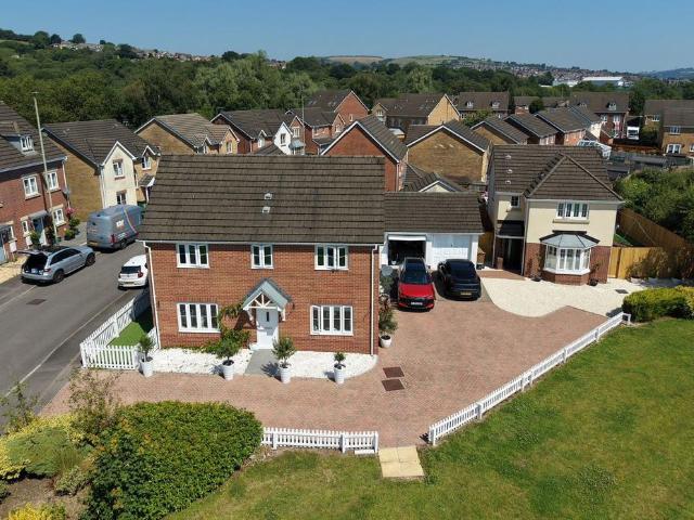 House for sale in Hendredenny, Wales