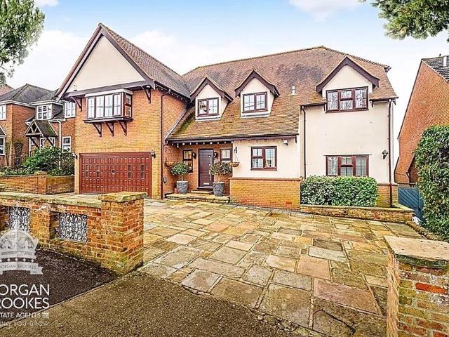 House for sale in South Benfleet, Isle Of Man