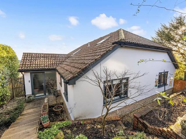 House for sale in Crowborough Warren, Cross In Hand