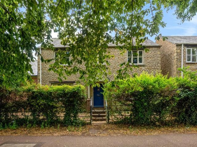 House for sale in Evershot, Oxfordshire