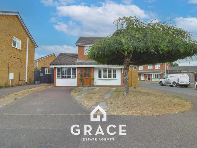 House for sale in Shotley, Chelmondiston
