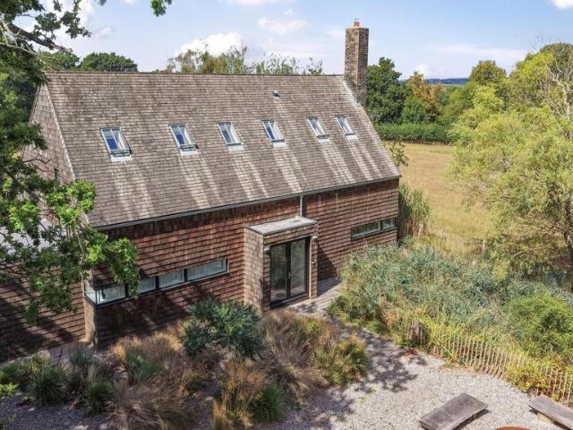 House for sale in Heathlands, East Sussex