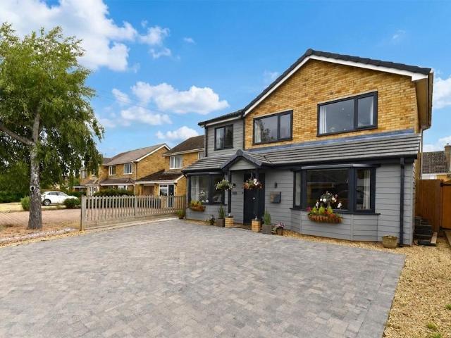 House for sale in Holywell-cum-Needingworth, Huntingdon