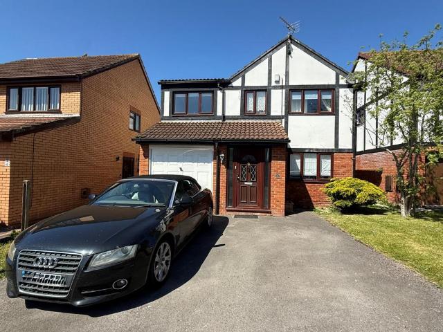 House for sale in Nailsea, North Somerset