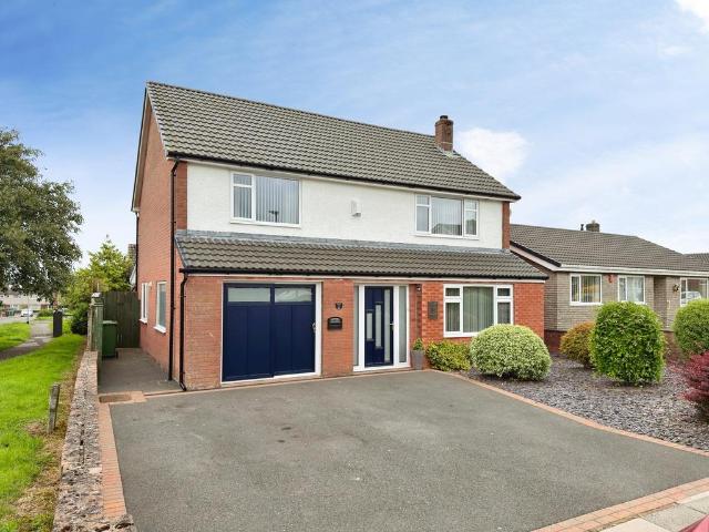 House for sale in Morton