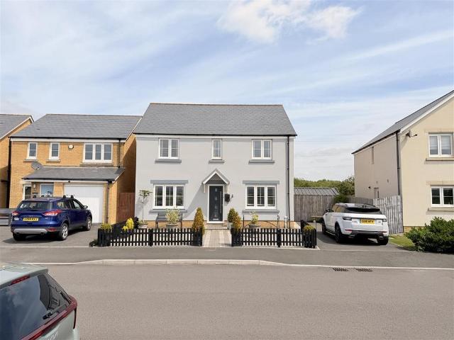 House for sale in Llanelli, Wales