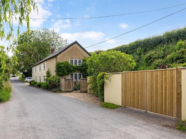 House for sale in Bishopdown, Wiltshire