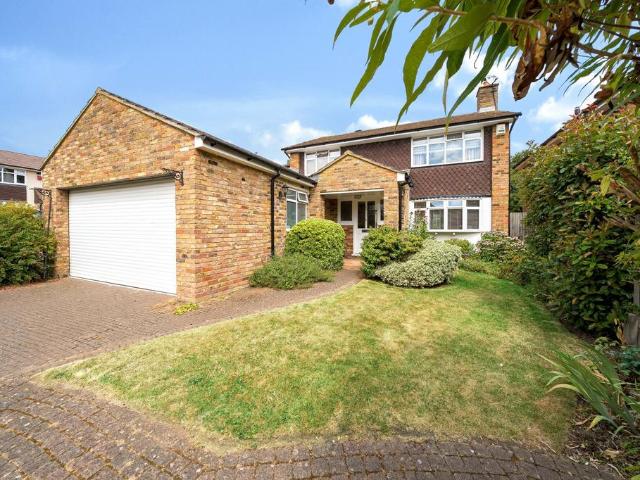 House for sale in Five Acres, Hertfordshire