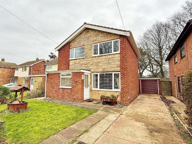 House for sale in Stokesby, Norfolk