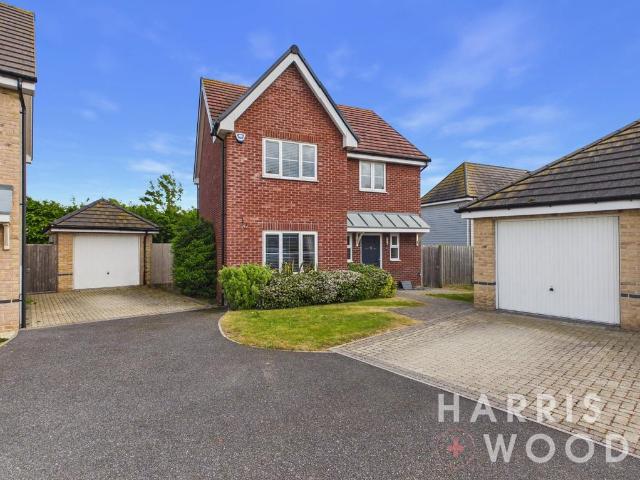 House for sale in Dale Hill, Essex