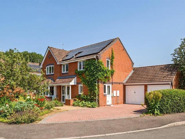 House for sale in Devizes, Wiltshire