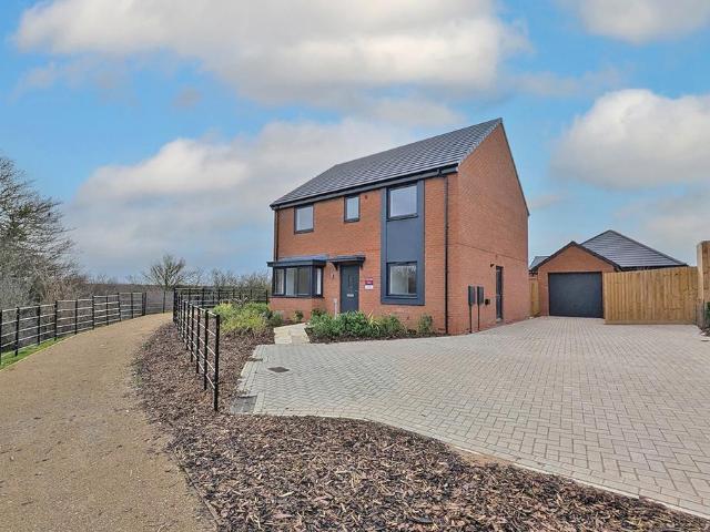 House for sale in Pinfold, Leicestershire