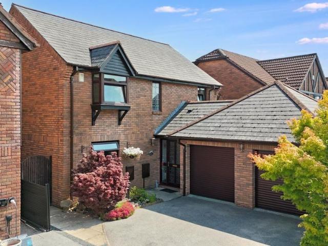 House for sale in Falcon Lodge, Wales