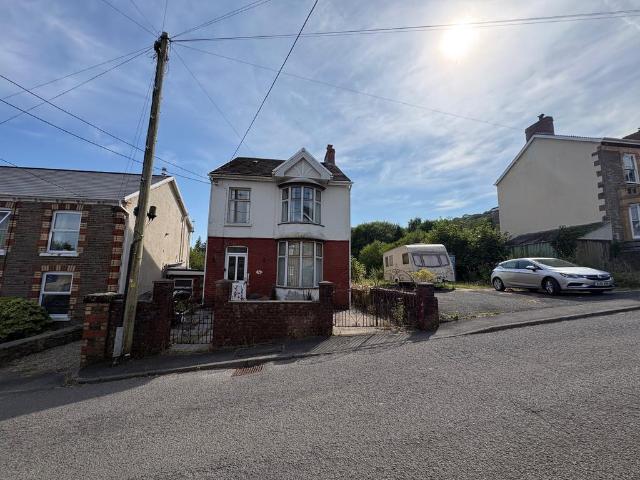 House for sale in Ystalyfera