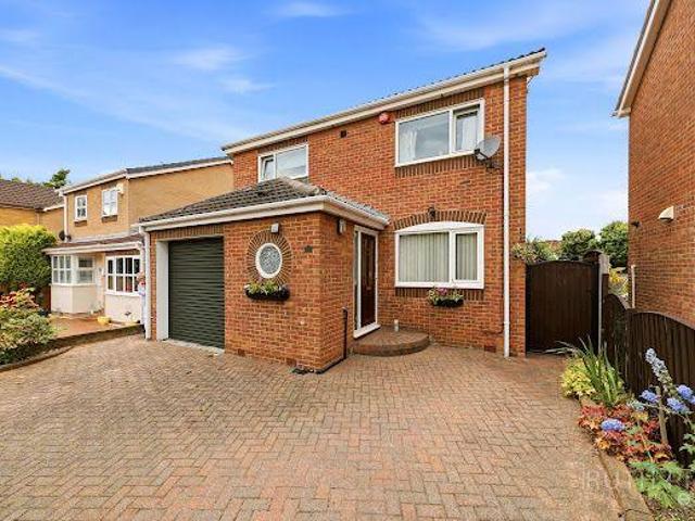 House for sale in Skellow, Doncaster