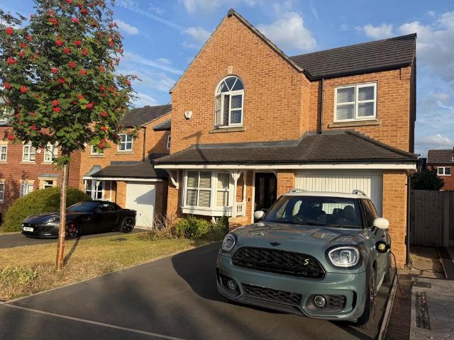 House for sale in Tividale, West Midlands