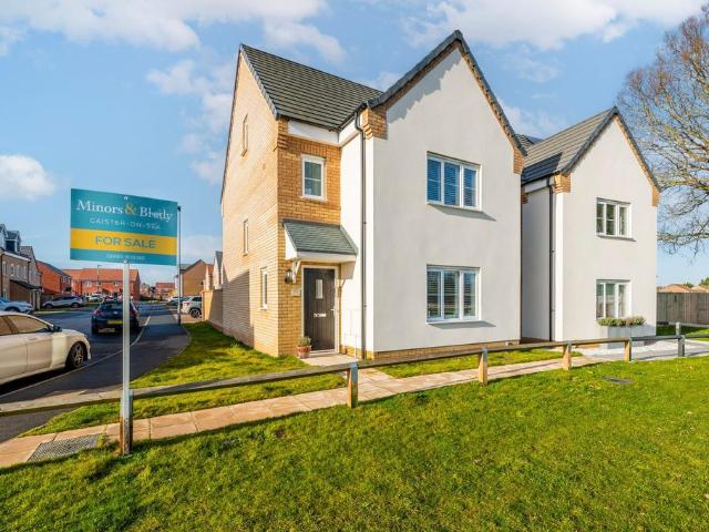 House for sale in Stokesby, Norfolk