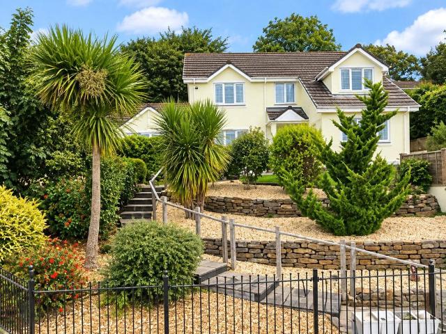 House for sale in Bodmin, Cornwall
