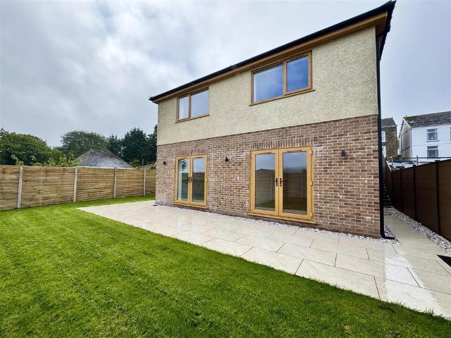 House for sale in Cwmamman, Cwmaman