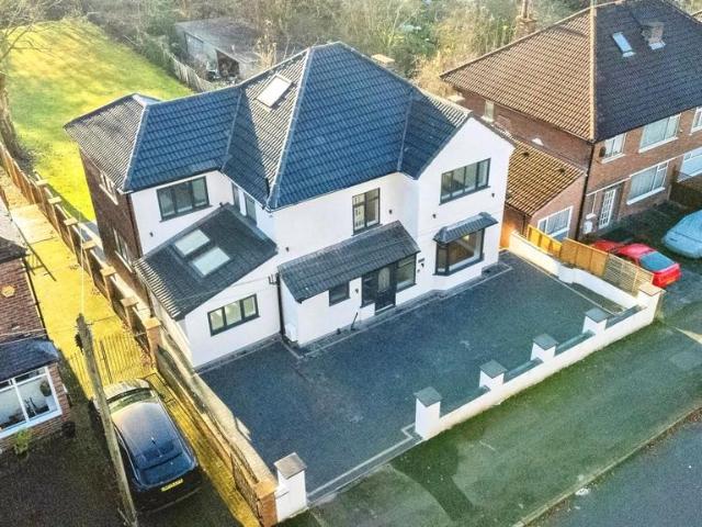 House for sale in Georgia, Greater Manchester