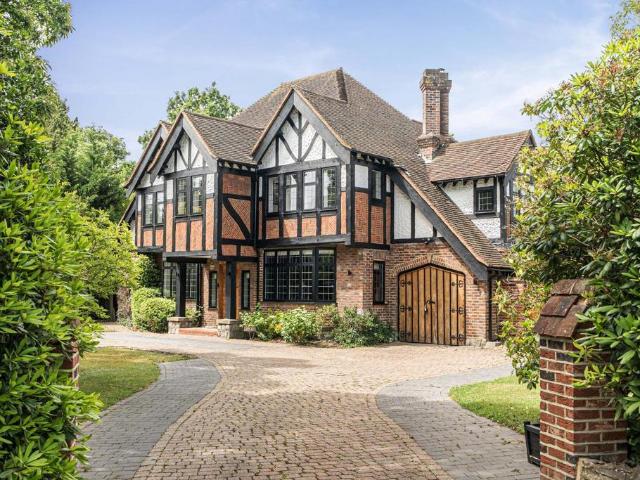 House for sale in St Mary Cray, Greater London