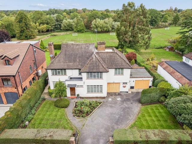 House for sale in Moor Park Estate, Three Rivers