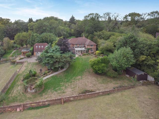 House for sale in Park Gate, Folkestone and Hythe