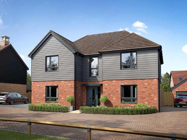 House for sale in Bourne End, Pouchen End