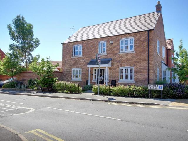 House for sale in Kingswood, Hull