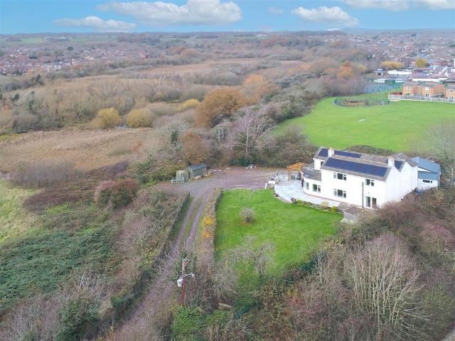 House for sale in Spring Gardens, Frankwell