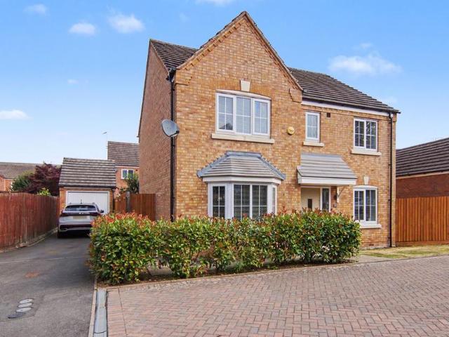 House for sale in Tile Hill, West Midlands