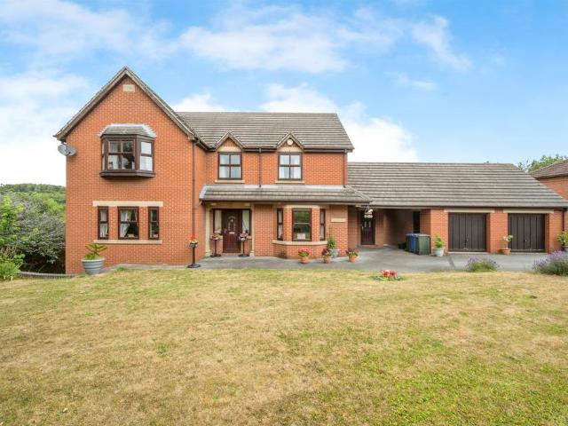 House for sale in Conisbrough, South Yorkshire