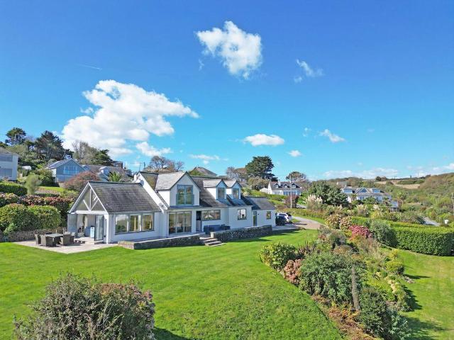 House for sale in Coverack, Cornwall