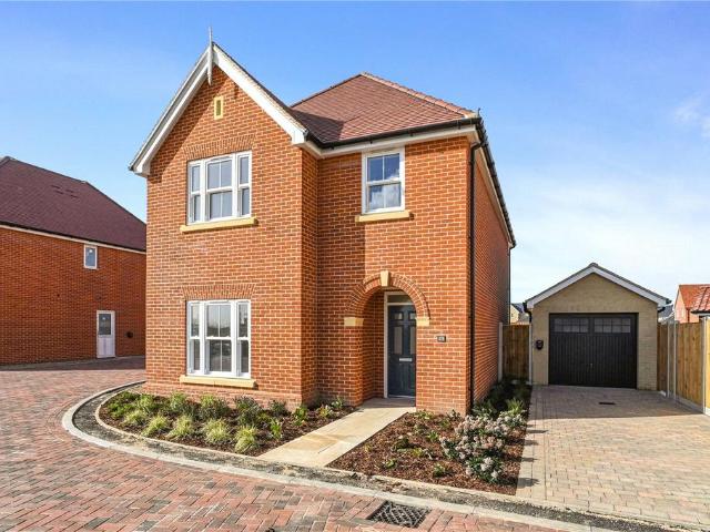 House for sale in Weeley, Dale Hill