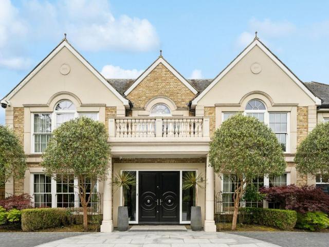 House for sale in Locksbottom, Greater London