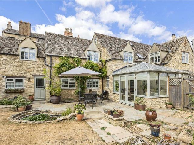 House for sale in Black Bourton, Oxfordshire