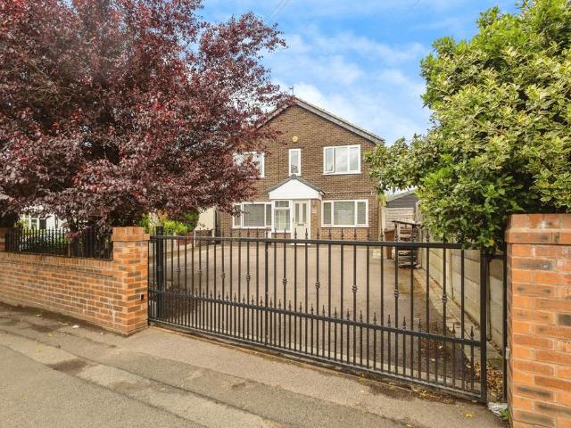 House for sale in Taunton, Greenheys