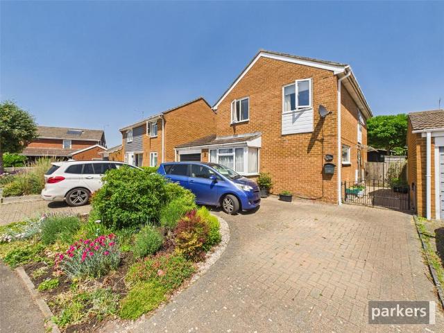 House for sale in Twyford
