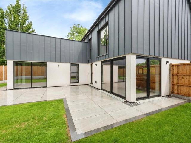 House for sale in Westfield, Woking