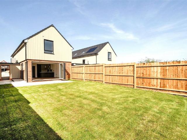 House for sale in Aston Cross, Tewkesbury
