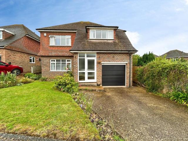 House for sale in The Butts, Kent