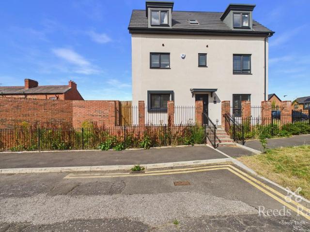 House for sale in Kingston, Greenheys