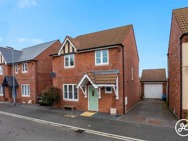 House for sale in North Petherton, Somerset
