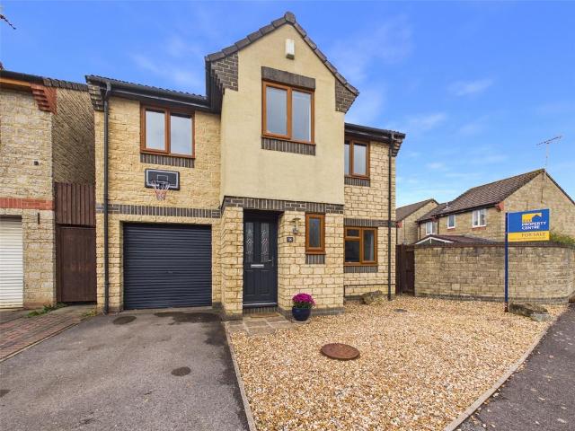 House for sale in Hucclecote Green, Gloucester