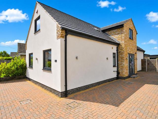 House for sale in Branton, South Yorkshire
