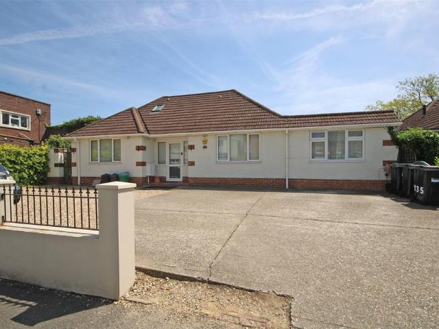 House for sale in Old Milton, Ashurst Bridge